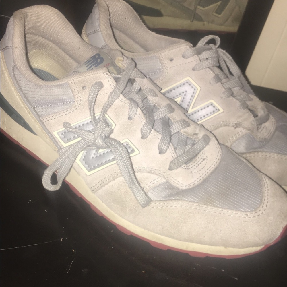 vintage new balance sneakers